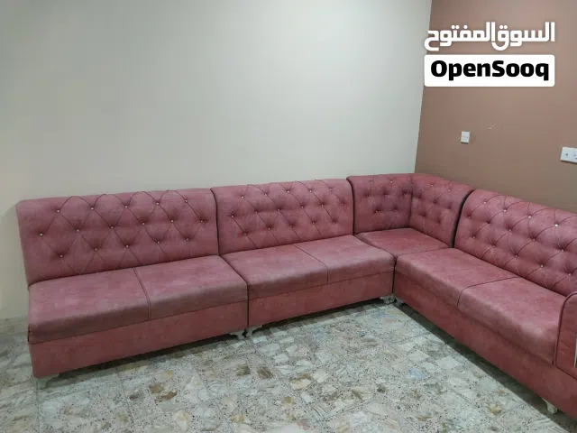ديوان للبيع السعر 200 وبيه مجال