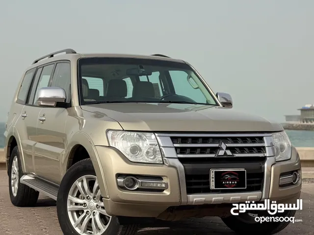 باجيرو موديل 2020 عداد 70 الف ماكينه 3.8 (صبغ الوكاله )