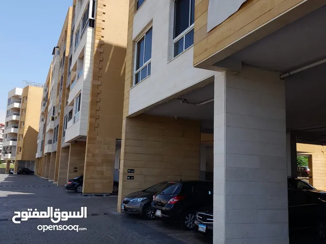 135 m2 3 Bedrooms Apartments for Rent in Beirut Other