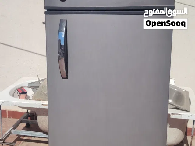 ثلاجه نظيفة فريز يشتغل تلاجه لا