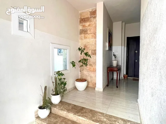 10 m2 3 Bedrooms Apartments for Rent in Tripoli Al-Serraj