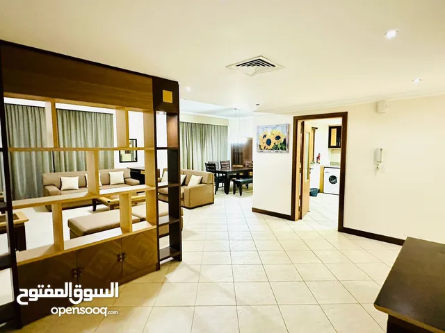 140 m2 2 Bedrooms Apartments for Rent in Manama Juffair