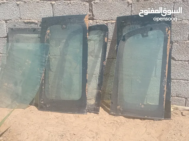 زجاج سياره هونداي استالكس موديل 2004