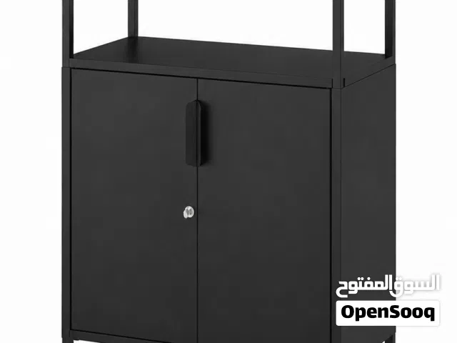 خزانه لونها اسود ونظيفه ومافيها شي وثقيله