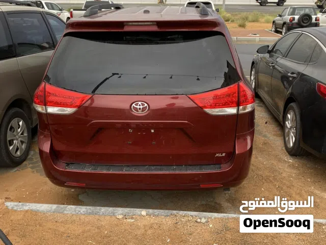 2012 Toyota Sienna XLE