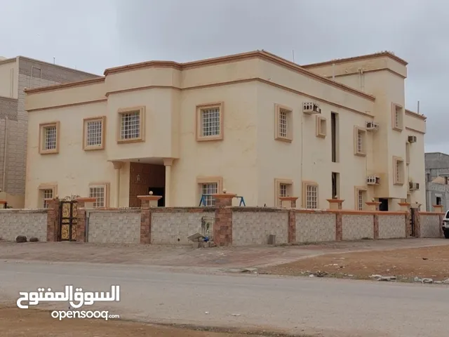 740 m2 More than 6 bedrooms Villa for Sale in Dhofar Salala