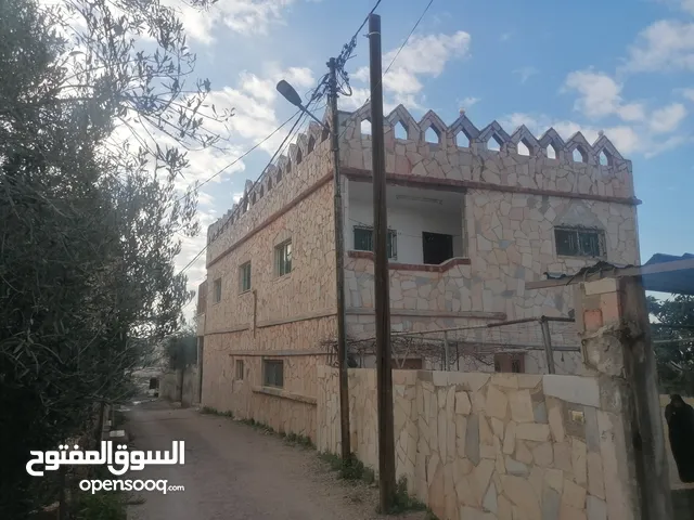 270 m2 More than 6 bedrooms Townhouse for Sale in Irbid Malka