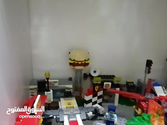 Random Lego mixed military,helicopters and more.