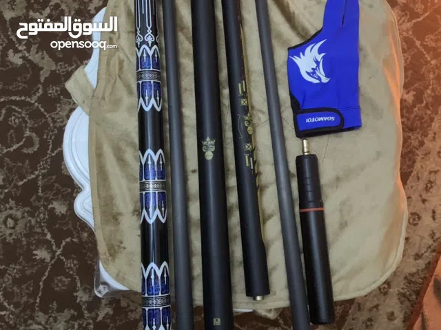 استيكات بلياردو بحالة الجديد عدة احترافية بحالة الجديدة كاربون فايبر مع شنتة ممتازة