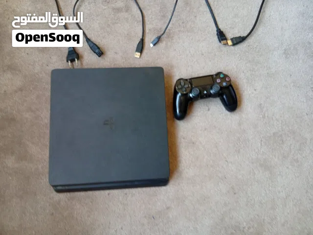 بلايستيشن 4 slim