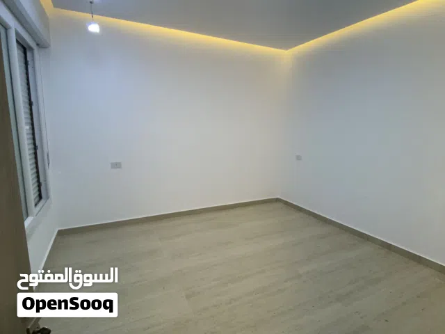 185 m2 3 Bedrooms Apartments for Rent in Tripoli Al-Serraj
