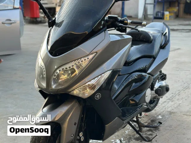2010 ياماها TmaX