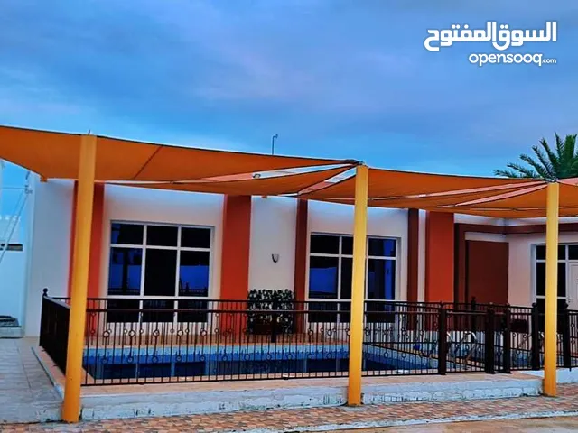 3 Bedrooms Farms for Sale in Al Batinah Barka