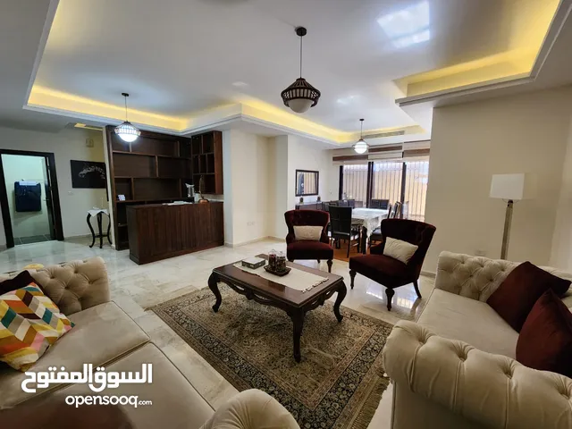 200 m2 3 Bedrooms Apartments for Rent in Amman Abdoun