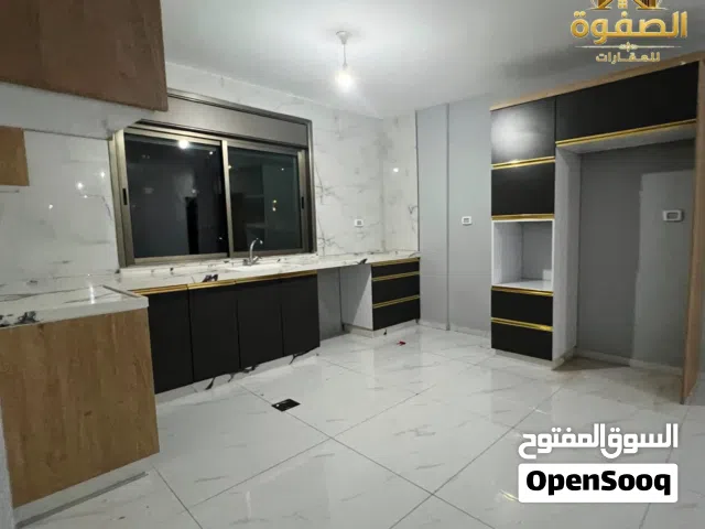 شقه مميزه للايجار السنوي عين مصباح قرب بغداد