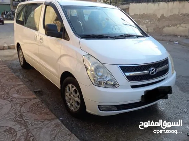 هيونداي h1 2008 بنزين 8راكب