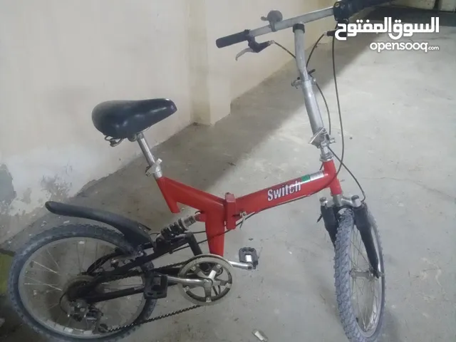 سيكل كلاسيكي موديل و قابل للتفاوض موجود في الاماره الشارقة منطقه القادسية