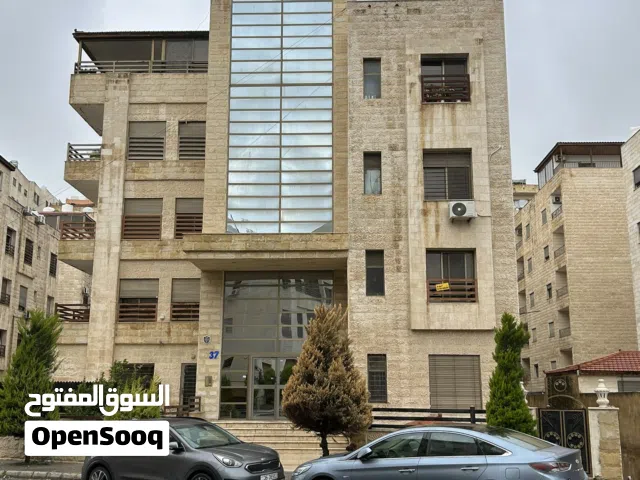 ستيديو بمدخل خاص بجانب كوزمو السابع للايجار