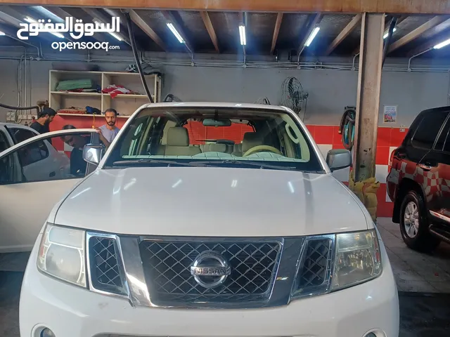 نيسان باثفايندر 2010 للبيع