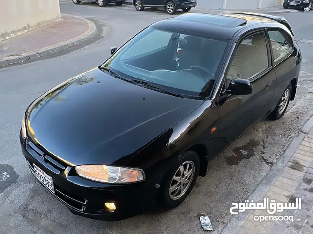 Used Mitsubishi Colt in Northern Governorate
