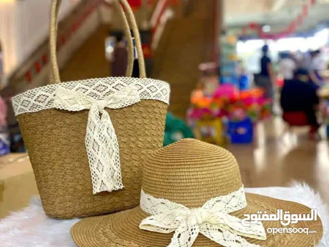 قبعات و حقائب بحر