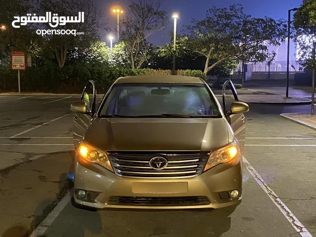 Used Toyota Avalon in Northern Governorate