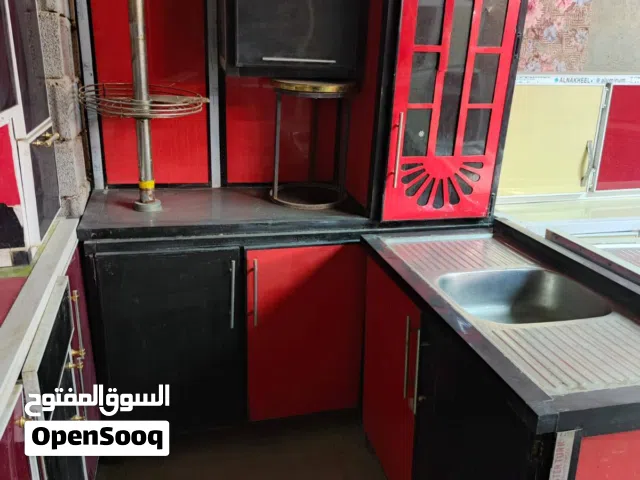 كاونتر مستخدم متر ونص ابو سلة  مع سنك متر استيل    السعر. 260  الف   بغداد مجانا  اطراف