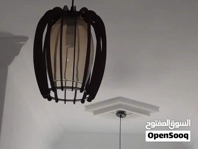 ثريات فردية شبه جدد نضاف وشغالات نضام كلاسيكي وسنبل