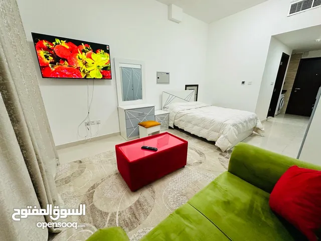 F1/متاح استديو خلف مستشفى ثومبي منطقة النعيمية ايجار شهري مفروش وشامل الفواتير والانترنت والصيانة