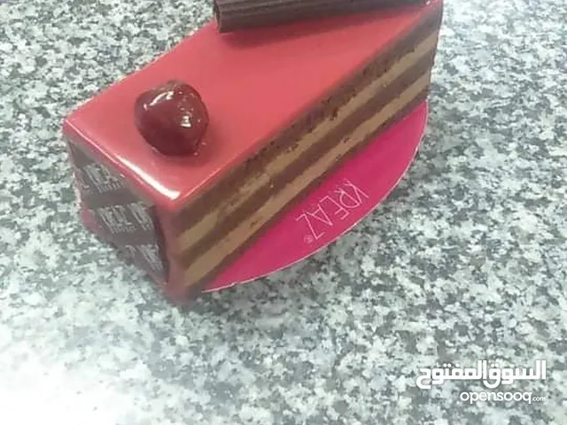 مطلوب ممول مشروع ممتاز حلويات ومطعم واكلات كويتيه وخليجيه وحفلات وعصاير شيف حلواني وشيف عمومي واداري