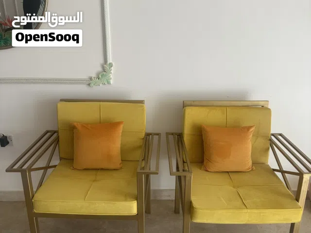 كنبات صفراء للبيع بحالة ممتازه- الغبرة الشمالية 50 omr