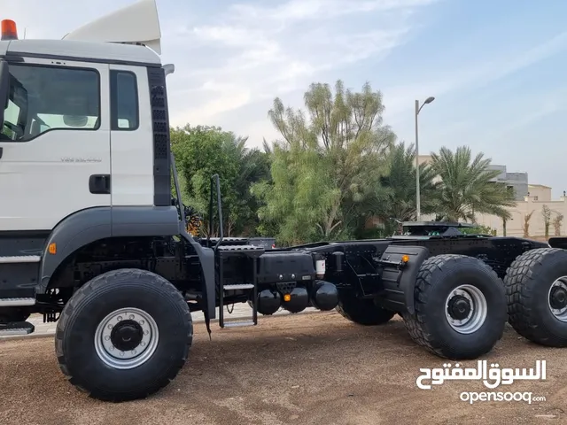 Tractor Unit Man 2015 in Doha