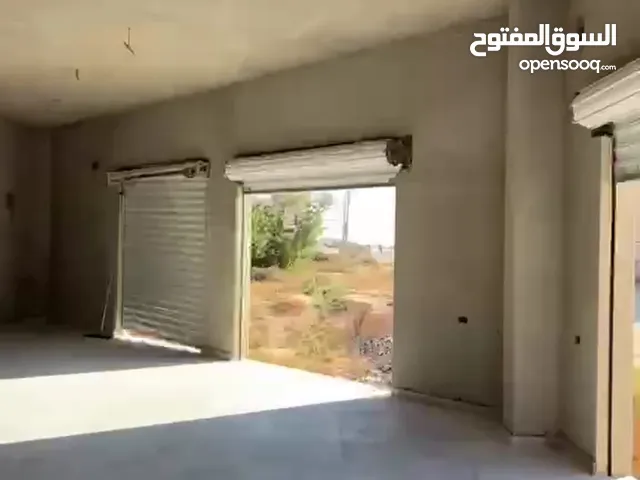 مخازن للإيجار