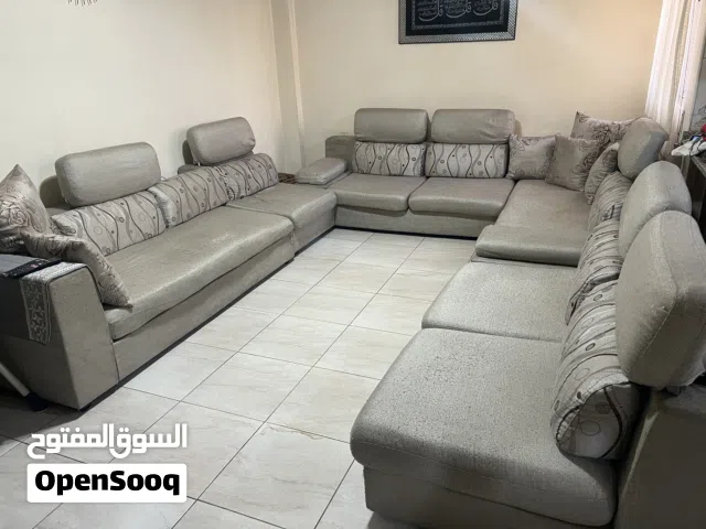 طقم ريكلاينر بحالة جيدة