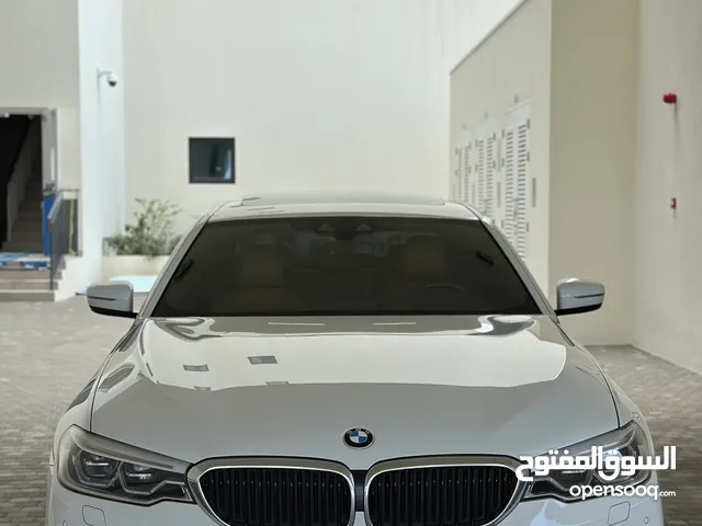 للبيع BMW 530i خليجي نظيف جداا