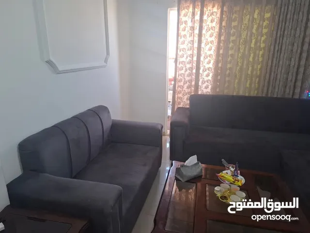 اثاث/ طقم كنب للبيع مستعمل