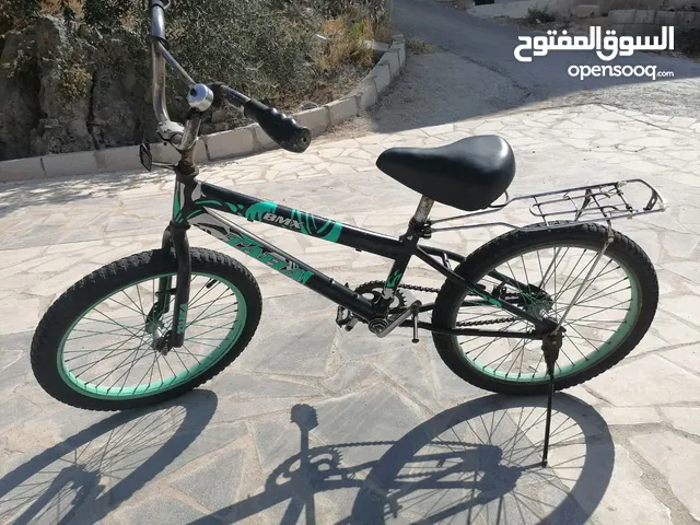 دراجة هوائية ، جنط 20 بحالة ممتازة ،