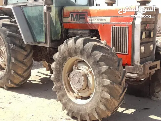 1986 Tractor Agriculture Equipments in Jordan Valley