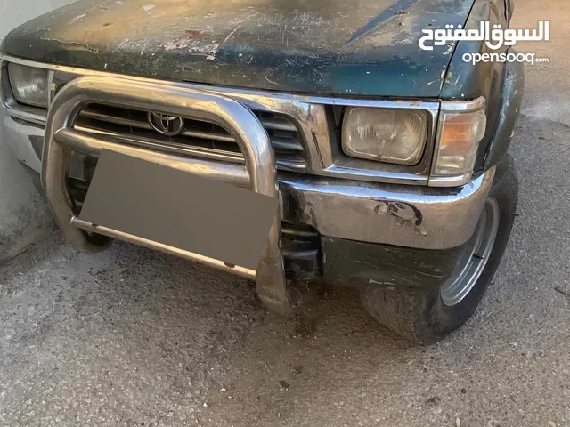 تويوتا هايلوكس