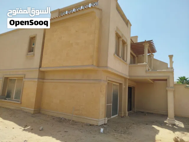 فيلا توين للبيع في الشيخ زايد كمبوند ميدوز بارك