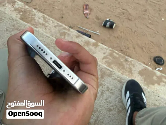 Apple iPhone 16 Pro 256 GB in Tripoli