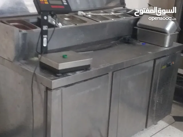 فرن إيطالي للبيتزا+ ثلاجة كنطوار +وثلاجة للمأأكولات السريعة +فرن الكريب