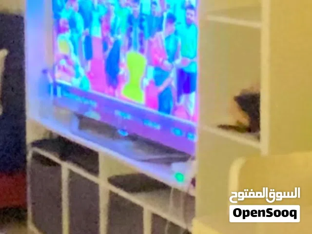 طاولة تلفاز