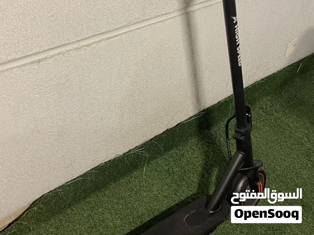 سكوتر كهربائي جديد بالكرتون سرعته 70