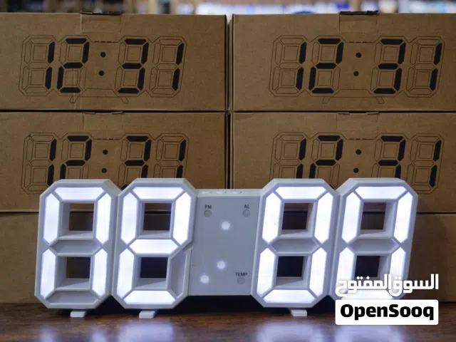 ساعة رقمية LED ثلاثية الأبعاد ديجيتال عصرية بشكل 3D LED تصميم أنيق يليق بالمكتب و البيت