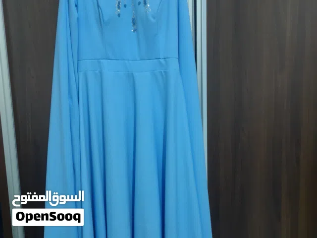 عباية فخمه سوده وتطريز يدوي ميه ميه