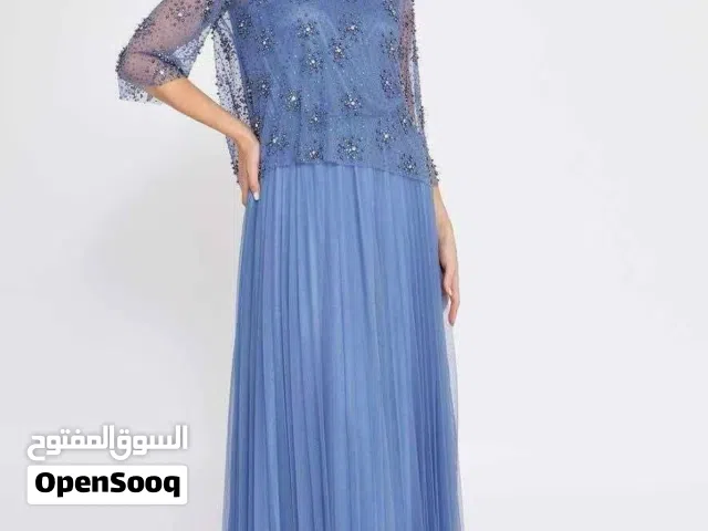 فستان سهرة