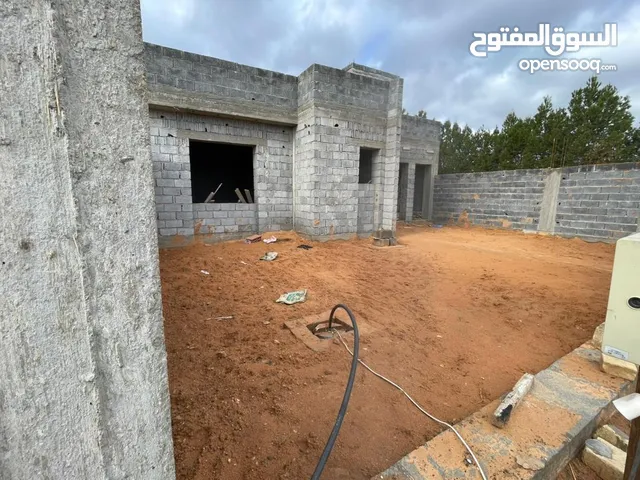 249 m2 4 Bedrooms Townhouse for Sale in Tripoli Al-Baesh