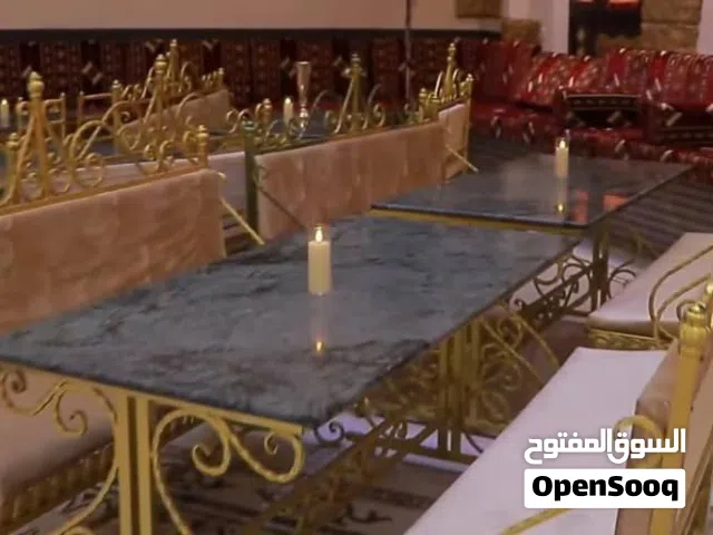 طاولات رخام من نوع فاخر حجم كبير بسعر مناسب