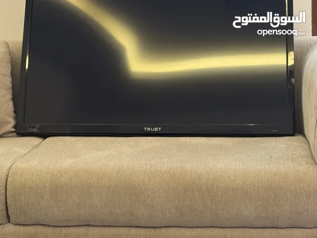 شاشة تلفزيون